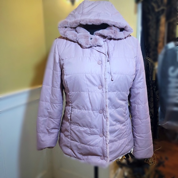 NWOT- Rose Reversible Faux Fur Jacket - Picture 3 of 8